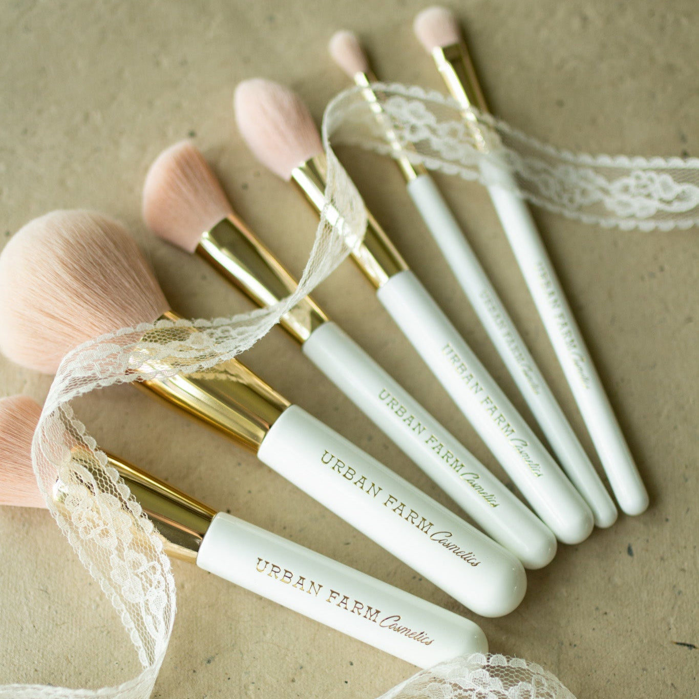 Soft Crease Eyeshadow Brush