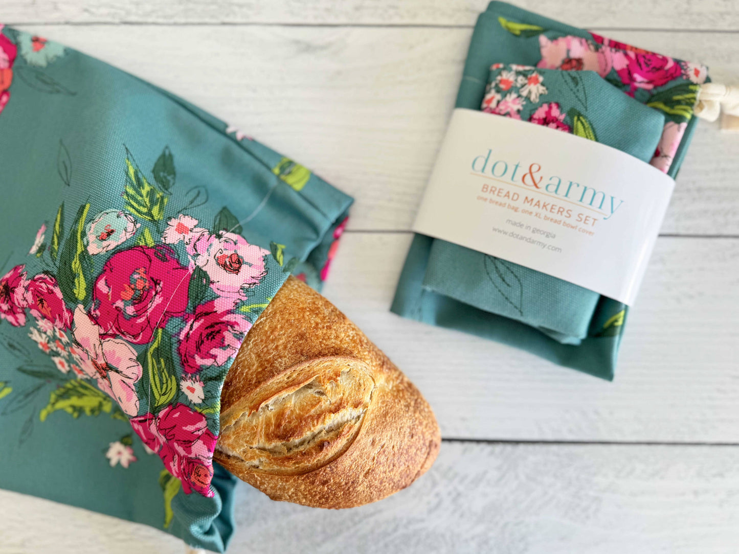 Dot and Army | Flower Gala Bread Makers Set