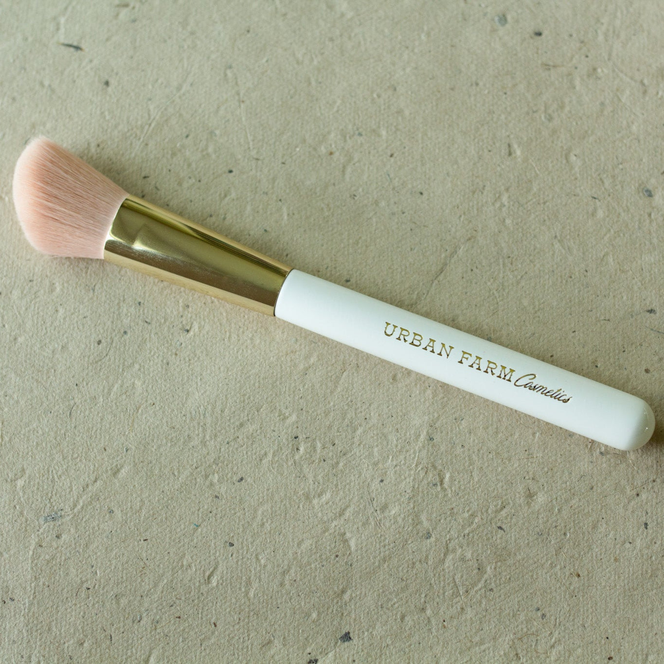 Angled Blush Brush
