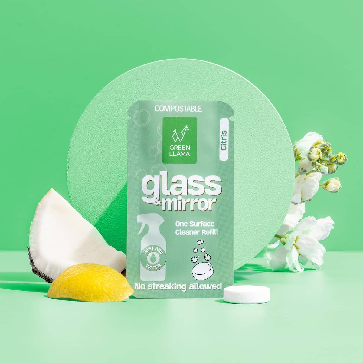 Green Llama Glass and Mirror Cleaning Spray