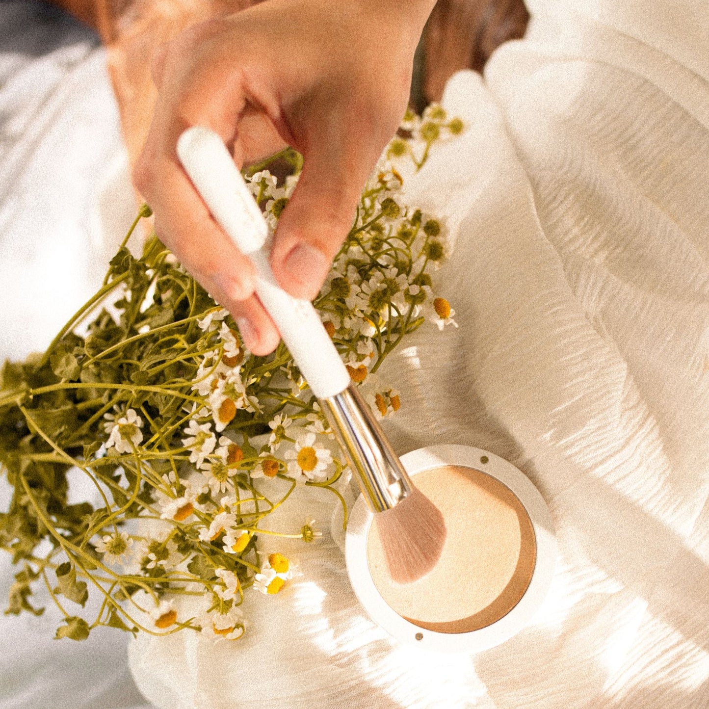 Sunshower Mineral Highlighter